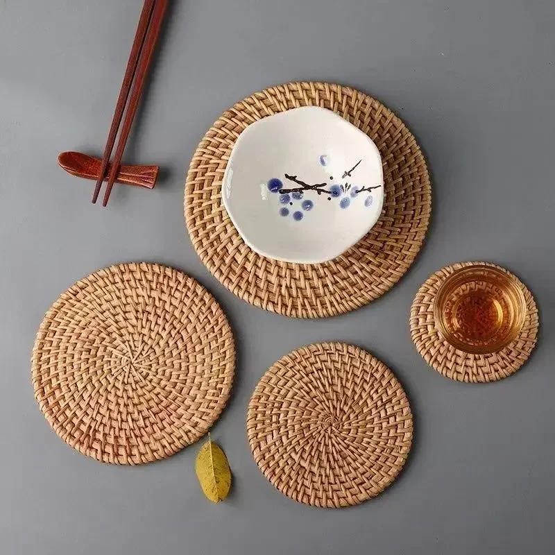 Outdoor Furniture Cafe - Tappetini da tavolo isolati in Rattan
