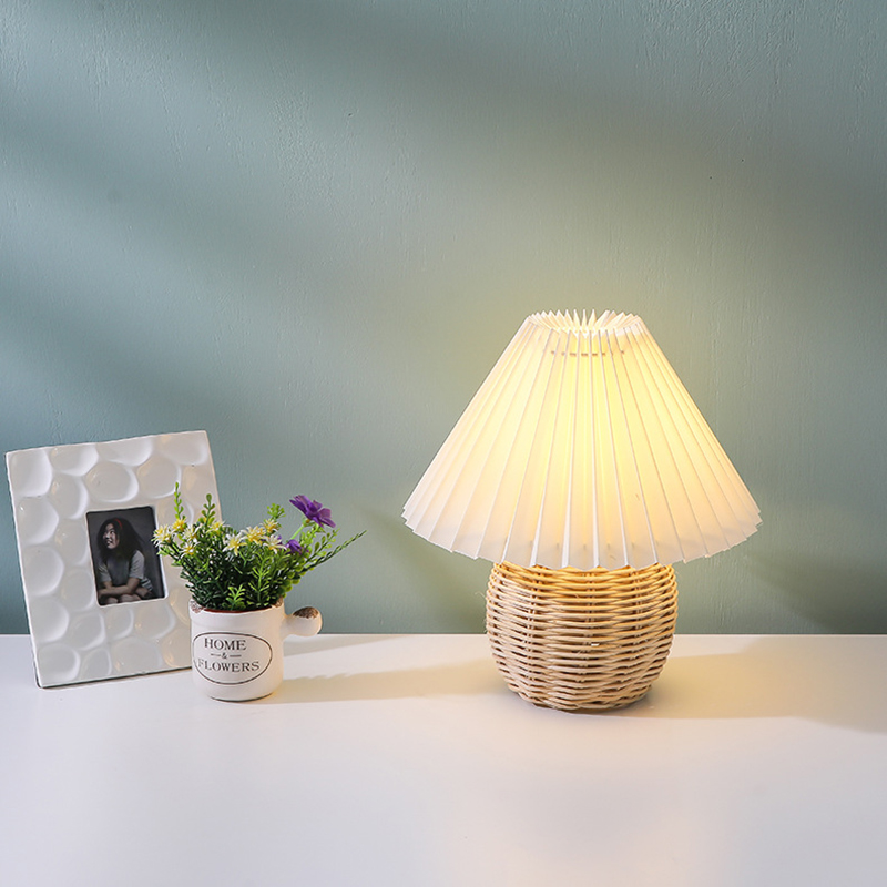 Lampada da Tavolo LED SCKDAY c - Outdoor Furniture Cafe recensione e prezzo