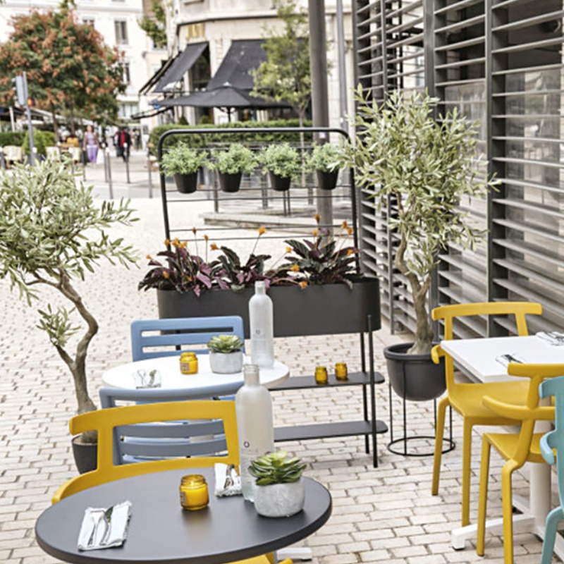 Portafiori Moderno in Ferro pe - Outdoor Furniture Green recensione e prezzo